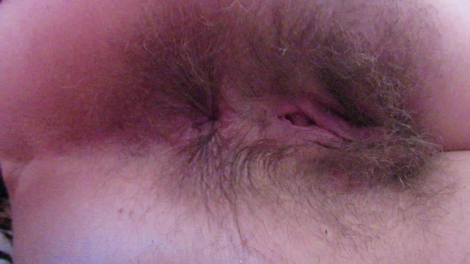 cuteblonde666 – Winking my wet hairy asshole in closeup