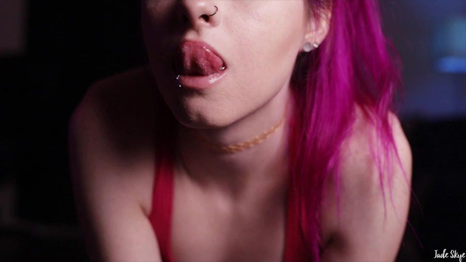 Jade Skye – ASMR OralFix Finger   Spit Play