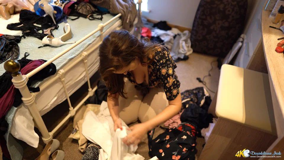 DownBlouse Jerk – Cleaning Up A Mess