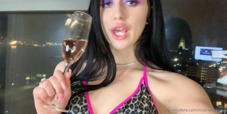 mistresskarina 03-03-2019 this post if you d let me spit in your mouth