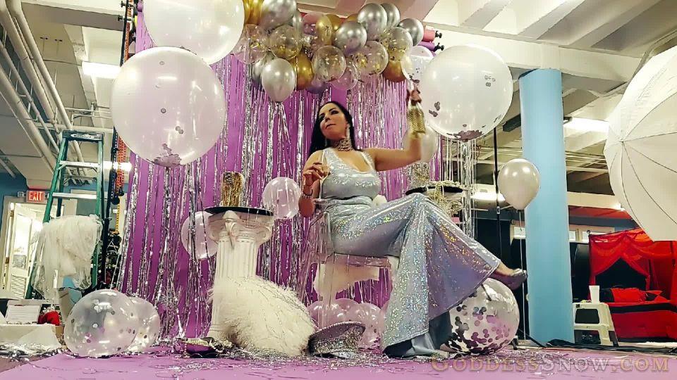 Goddess Alexandra Snow – Photoshoot Celebration
